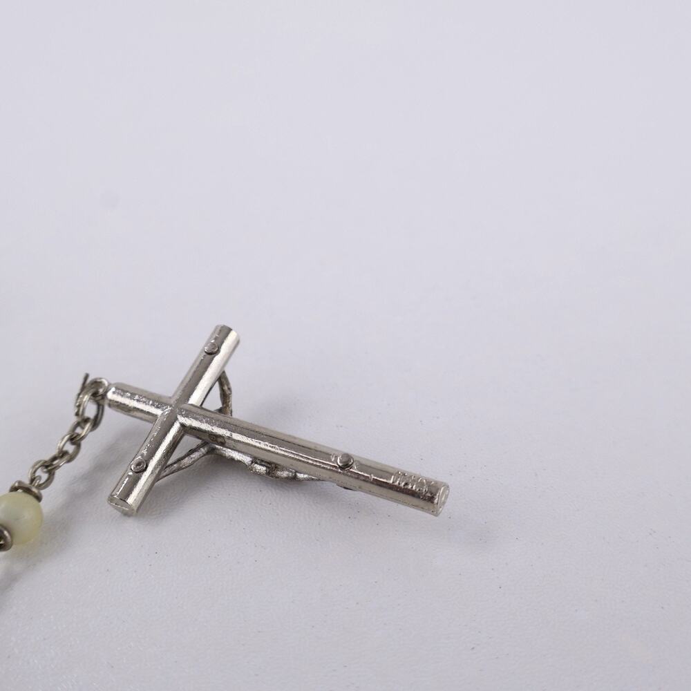 Vintage Catholic Rosary White Beads Italy Crucifix Mary Jesus Medal - Picture 8 of 8